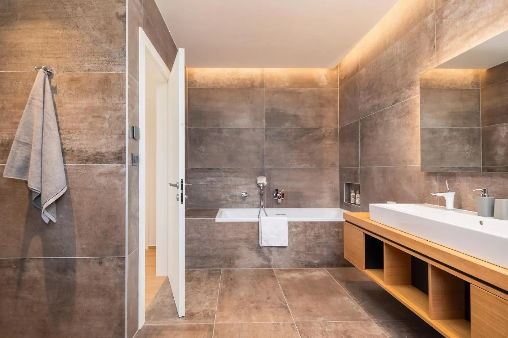 Villa Old Olive VI By Vivi Rent 보드냔