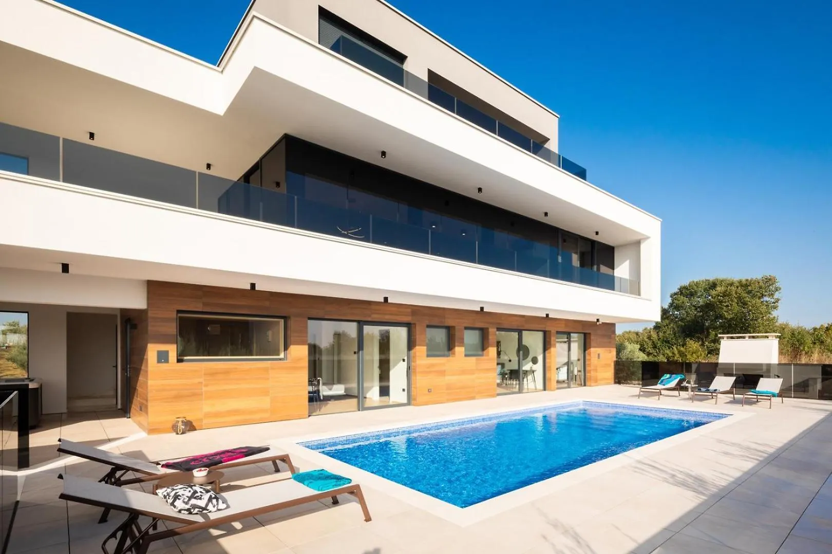 Villa Old Olive VI By Vivi Rent 보드냔